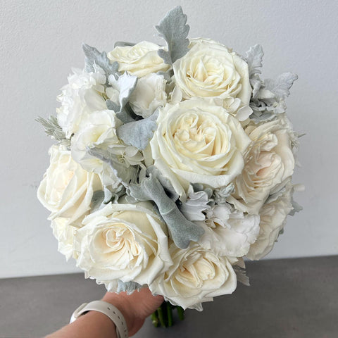 V6: Bridal Bouquet